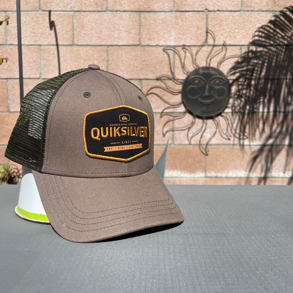 Quicksilver Trucker Snapback Hat Forest Green/Brown